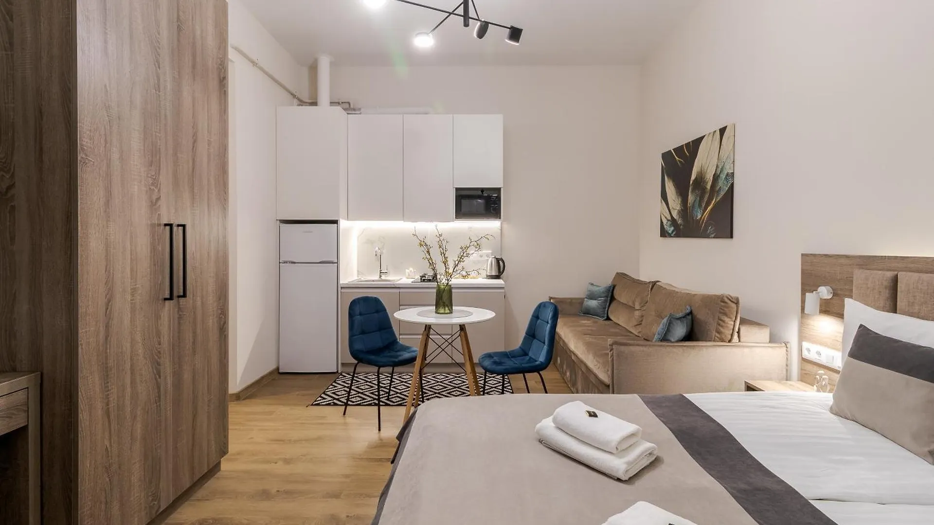 Demar Apart Vakarchuka Lviv Ukraine